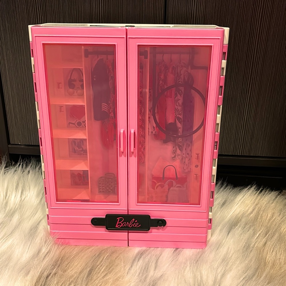 2018 Mattel Barbie Hard Case